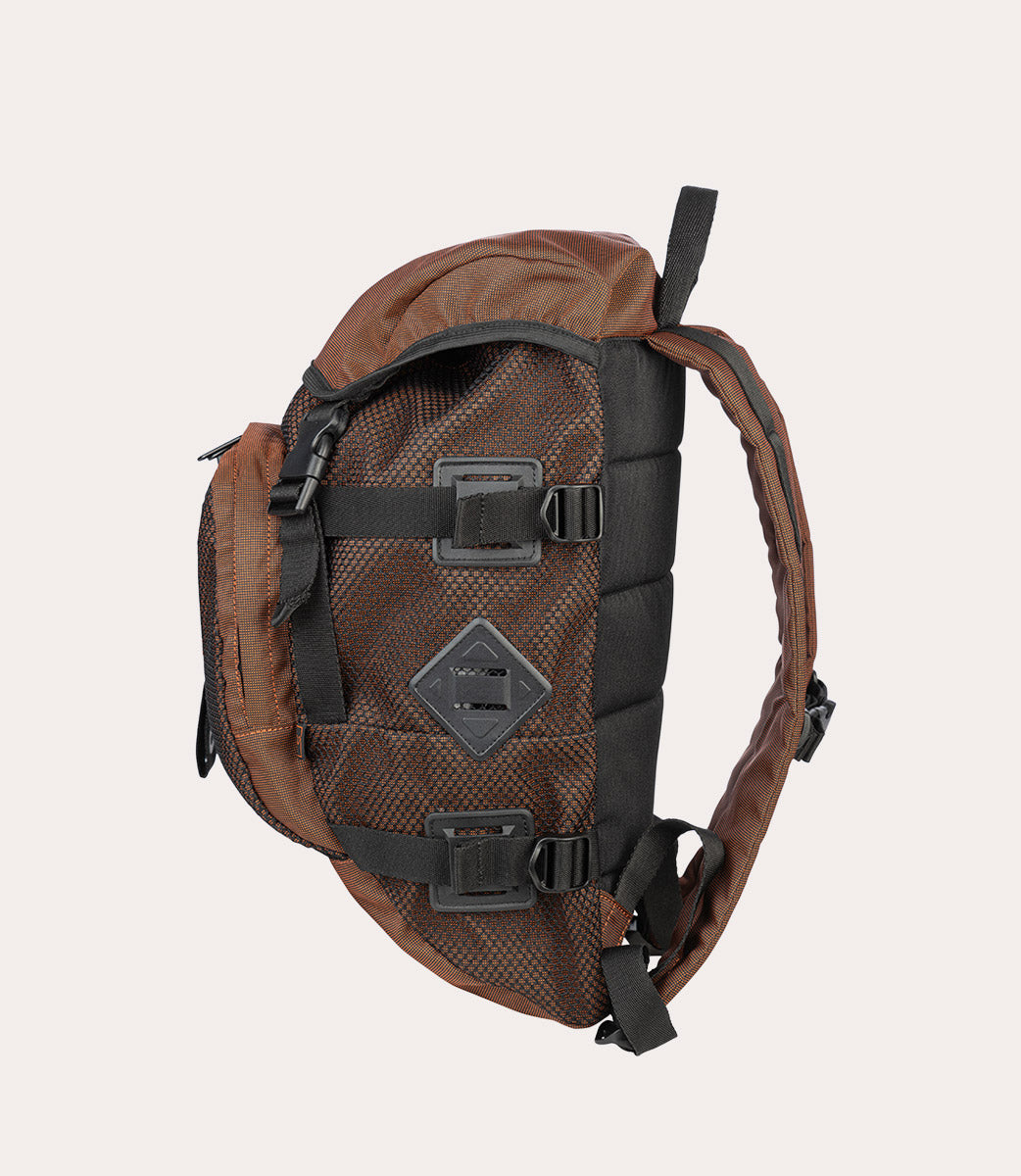 tucano-goal-sac-dos-plastique-recycl-pour-macbook-air-pro-13-et-pc-14 image 6