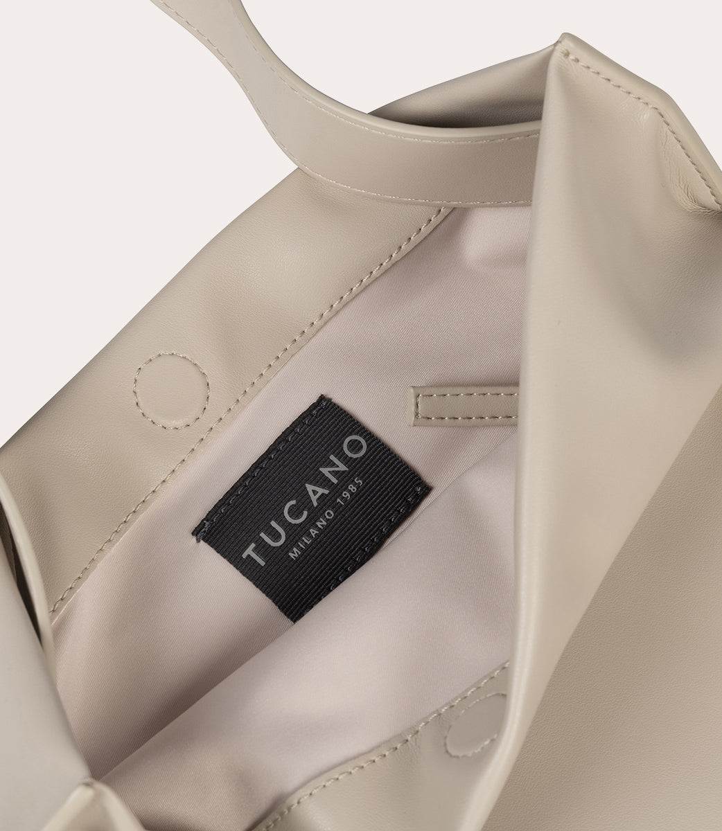 tucano-ginetta-sac-bandouli-re-sac-souple-aspect-cuir-recycl image 5