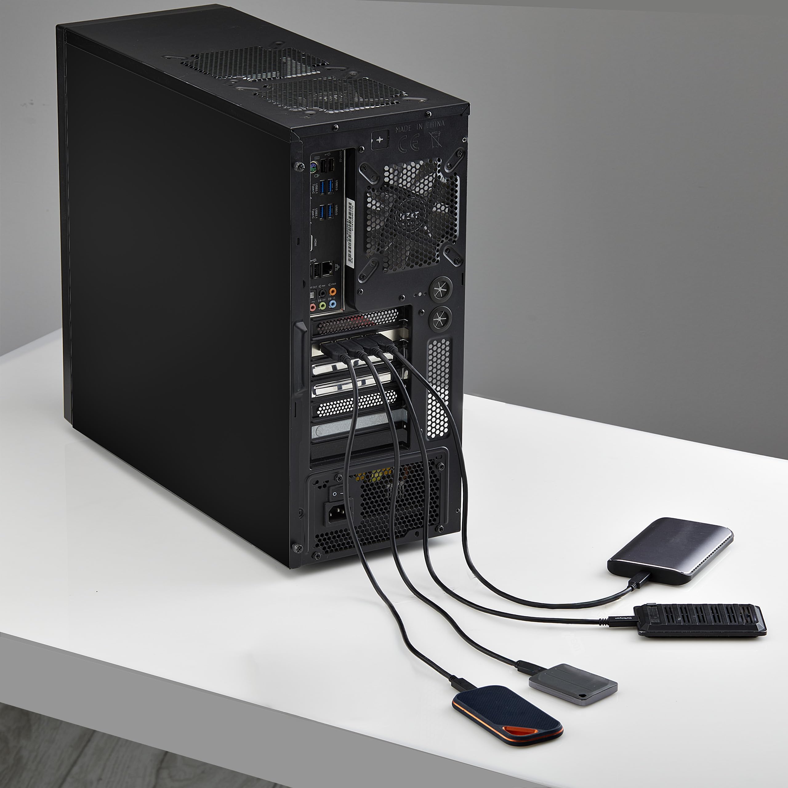 startech-com-p10q4a-usb-card-carte-pcie-usb-a-4-ports-10-gbps image 7