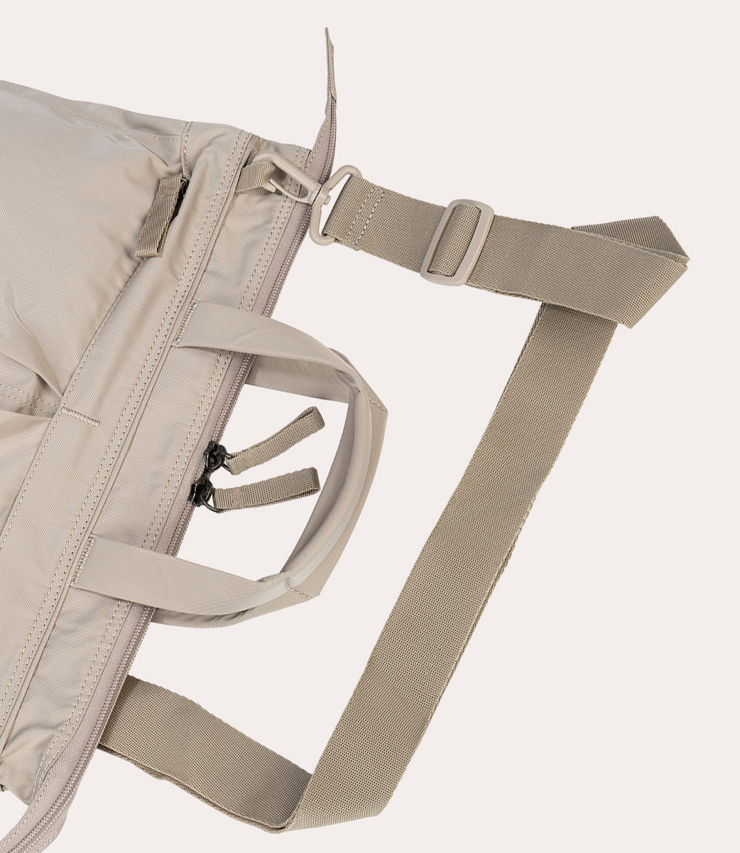 tucano-desert-shopper-m-sac-dos-plastique-recycl-avec-poche-pc image 8