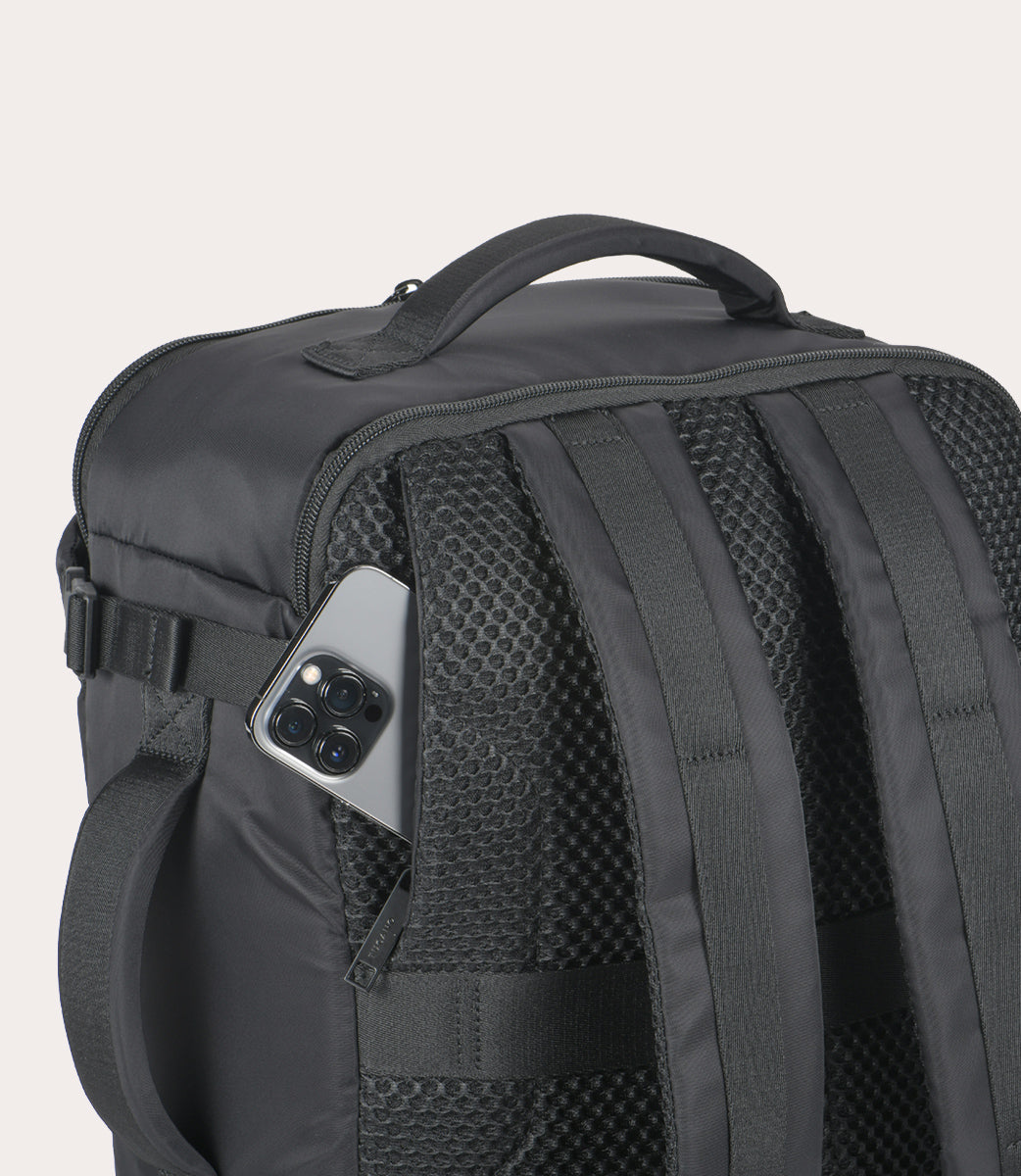 tucano-tug-premium-sac-dos-cabine-avion-en-nylon-recycl-avec-porte-passeport image 7