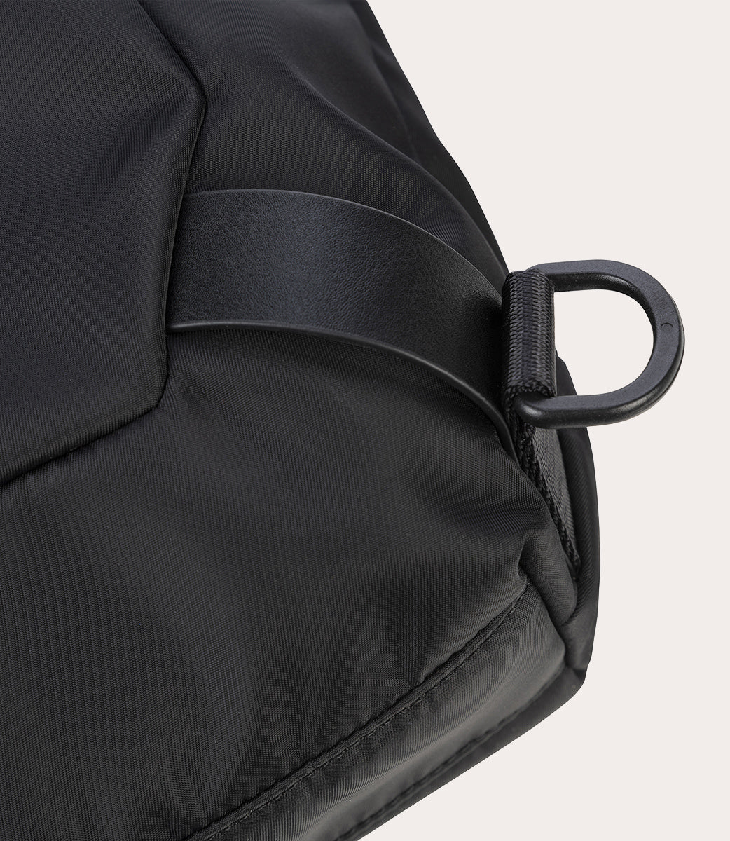 tucano-desert-premium-sac-dos-shopper-cuir-et-nylon-recycl-15-6 image 8