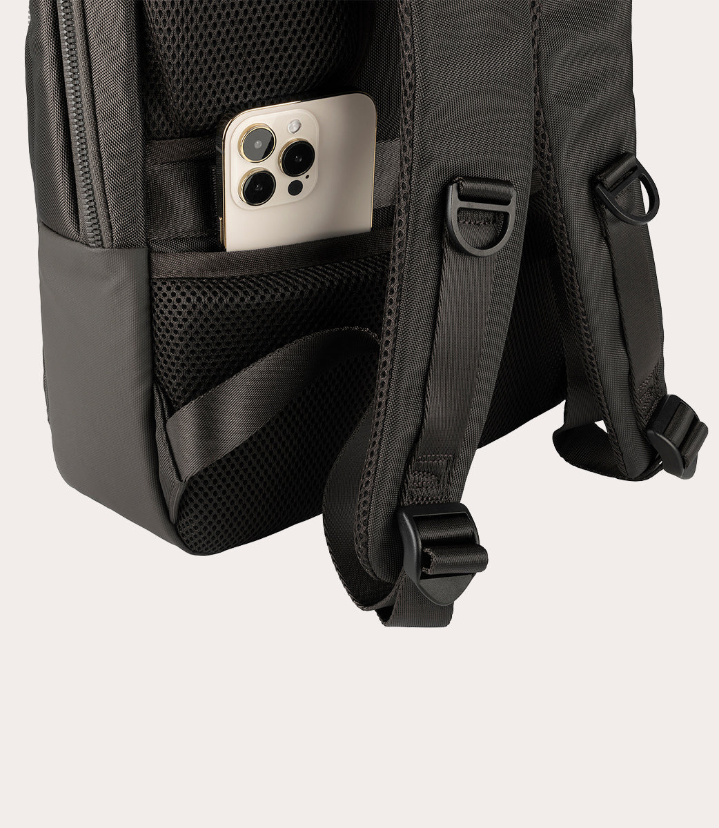 tucano-luna-gravity-sac-dos-ags-15-6-macbook-pro-16 image 6