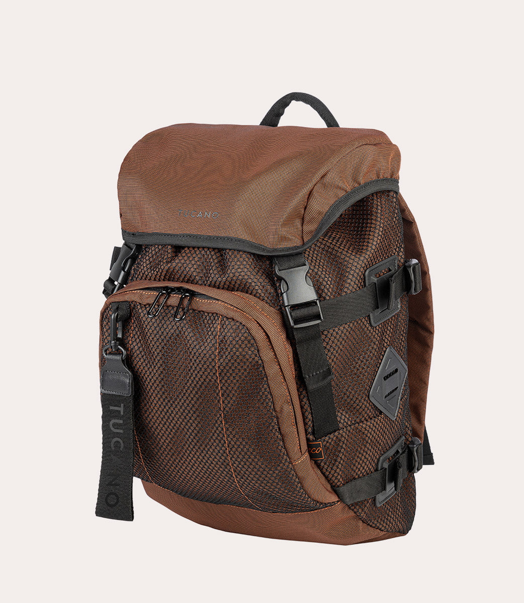 tucano-goal-sac-dos-plastique-recycl-pour-macbook-air-pro-13-et-pc-14 image 3