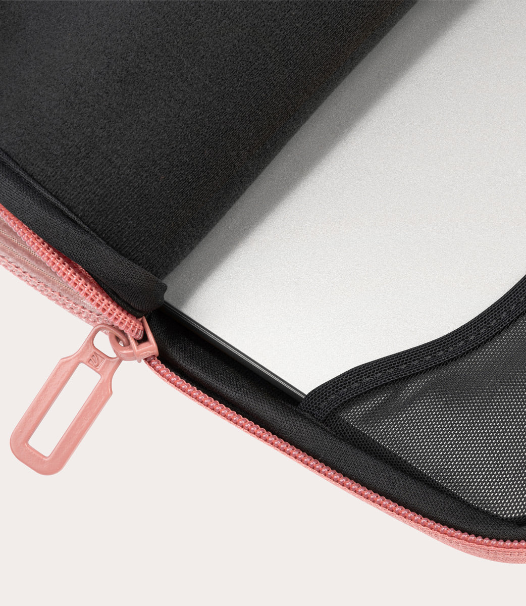 tucano-velluto-housse-lastique-n-opr-ne-velours-pour-macbook-et-laptop image 5