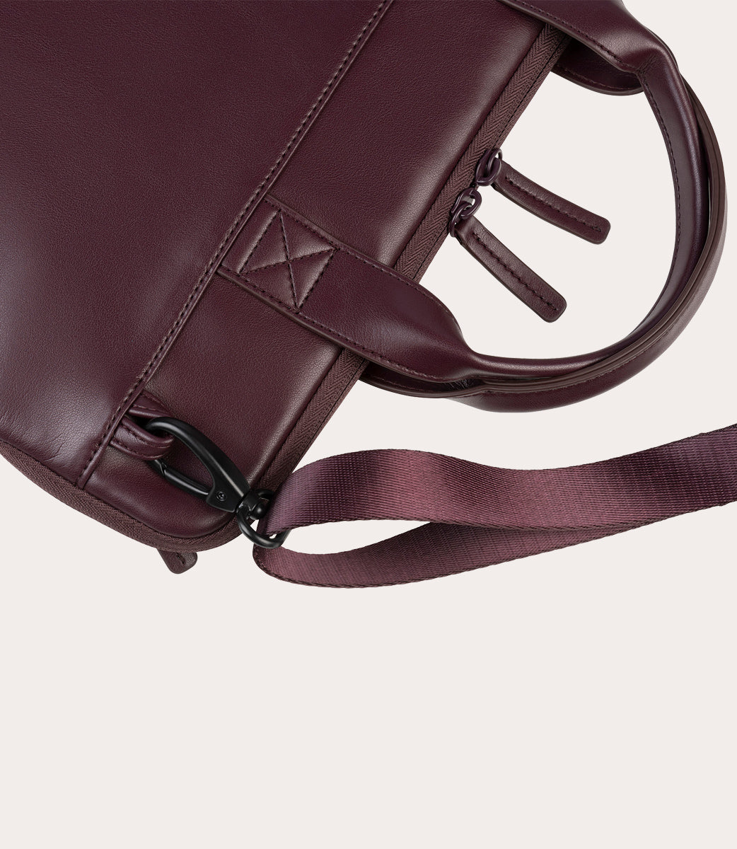 tucano-isotta-sacoche-fine-cuir-pu-14-et-macbook-air-15 image 5