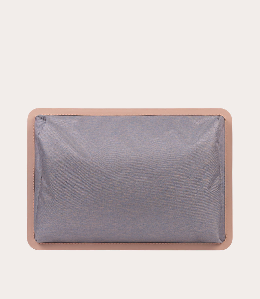 tucano-comodo-coussin-pour-ordinateur-portable-petite-taille-base-antid-rapante image 2