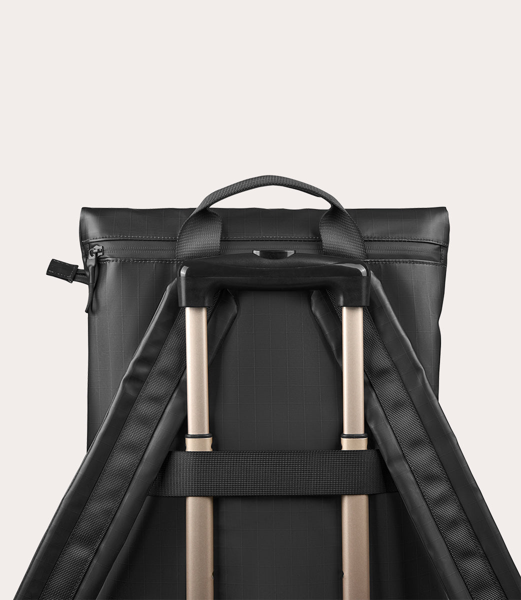 tucano-fold-sign-backpack-sac-dos-15-6-macbook-16-effet-ripstop image 8