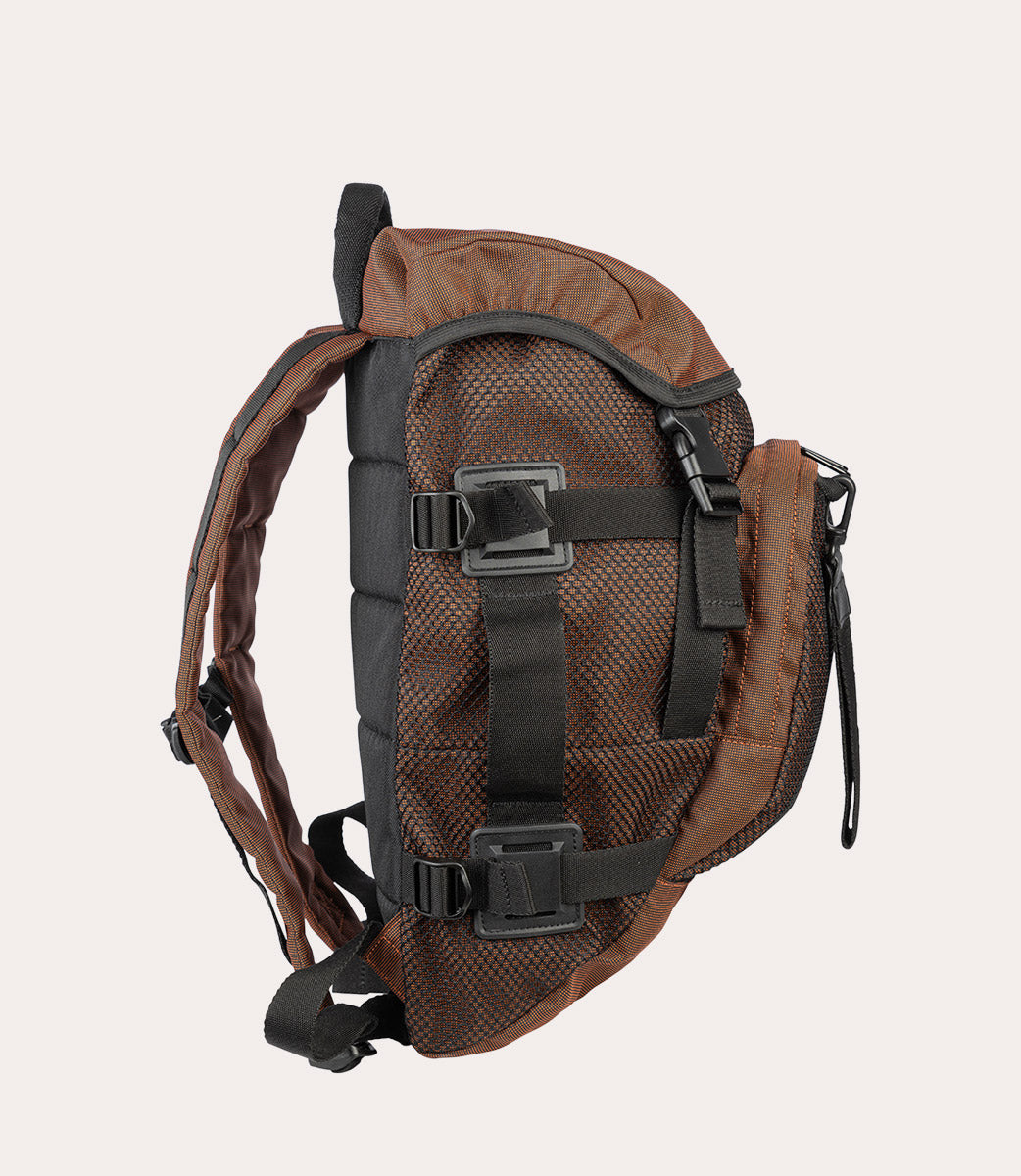 tucano-goal-sac-dos-plastique-recycl-pour-macbook-air-pro-13-et-pc-14 image 5